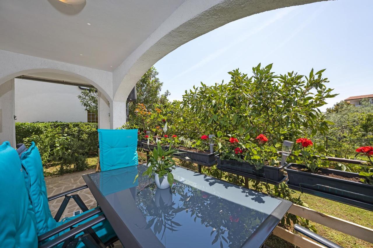 Romeo&Julia- Newly Refurbished Apartment Near Medulin Pomer Exterior photo